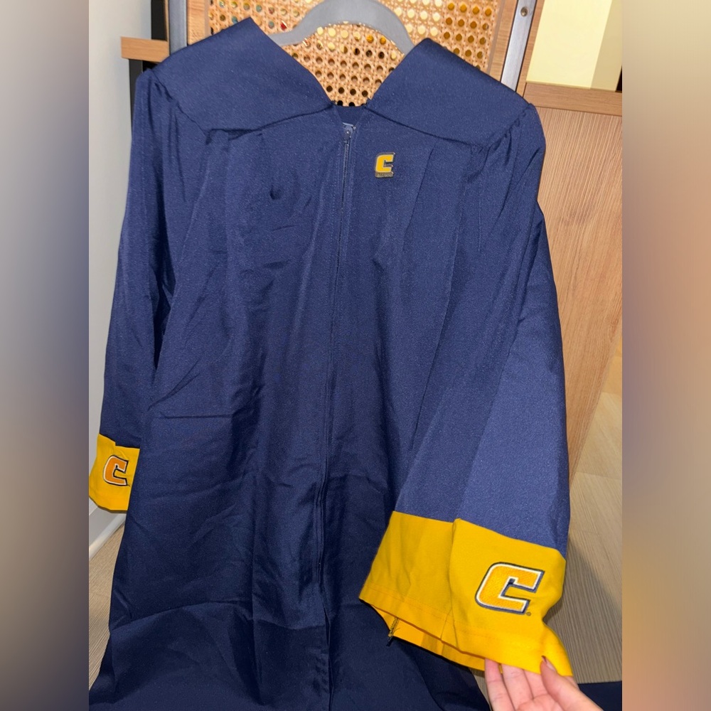UTC Graduation Cap and Gown